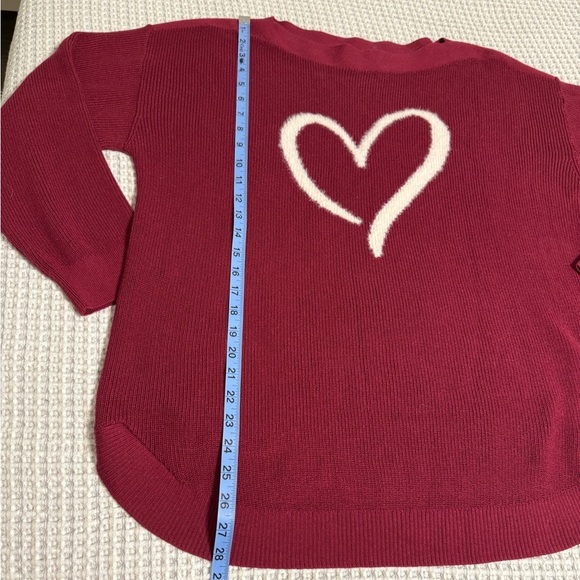 Astrology Heart Design Red Sweater - Picture 6 of 9